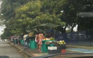 FEIRA DE ORGÂNICOS DA PRAÇA DO HIPÓDROMO MAIS UMA VEZ BASTANTE APRECIADA PELOS MORADORES.